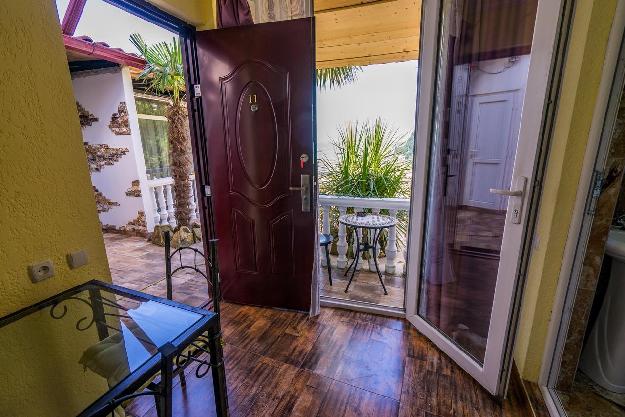 Aniva The Hotel Batumi Ngoại thất bức ảnh