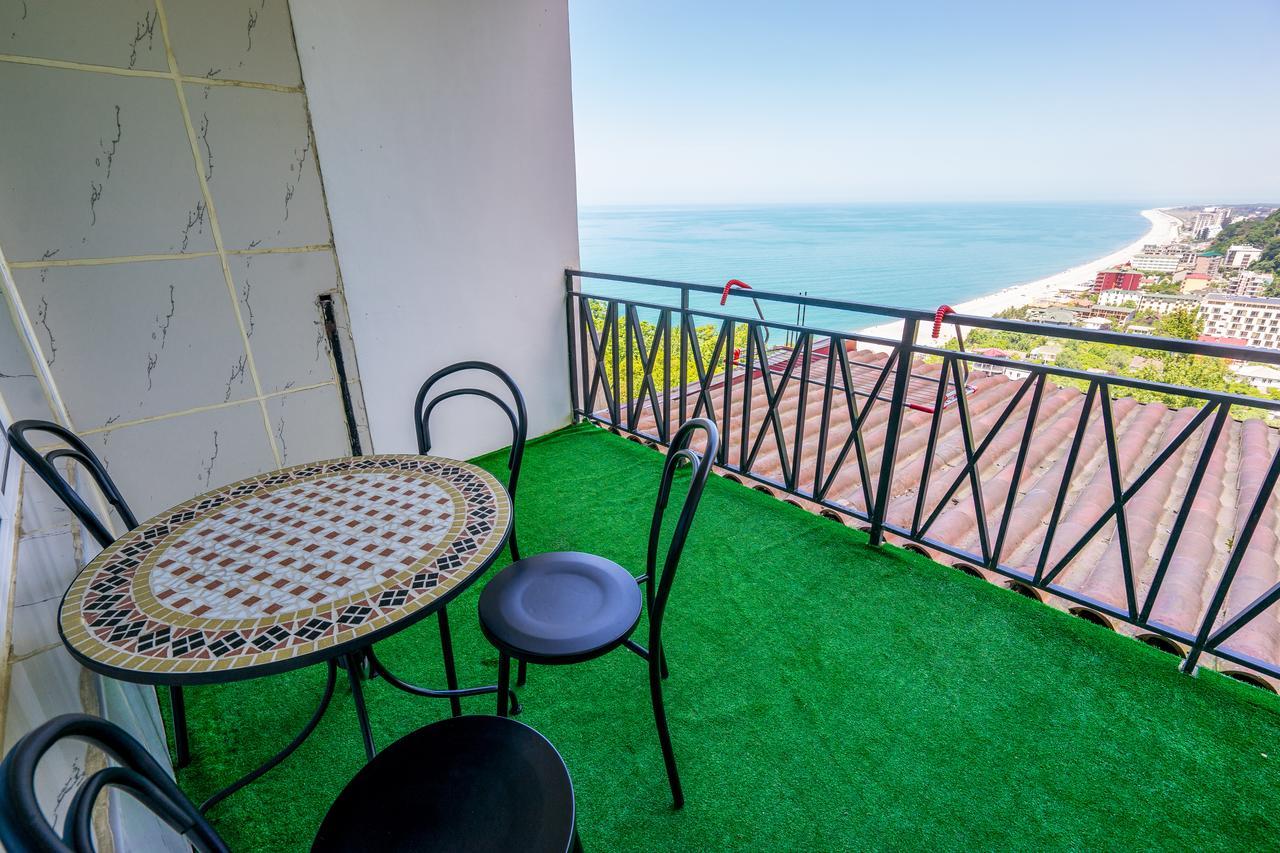 Aniva The Hotel Batumi Ngoại thất bức ảnh