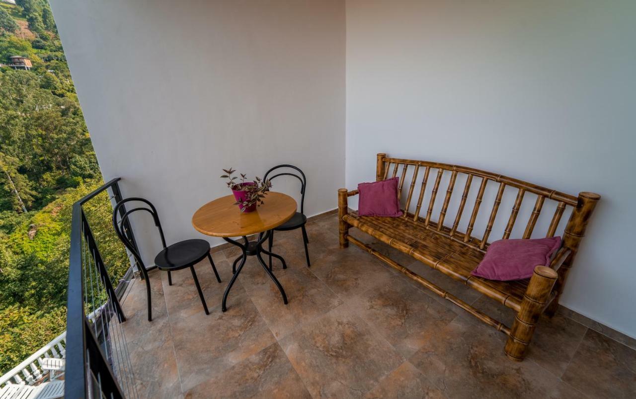 Aniva The Hotel Batumi Ngoại thất bức ảnh